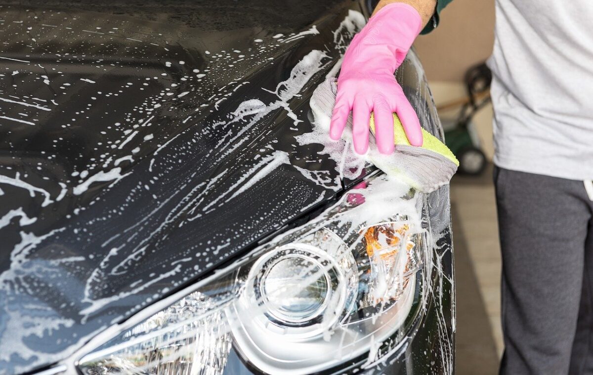 Everything You Need To Know About Interior And Exterior Car Wash Readella