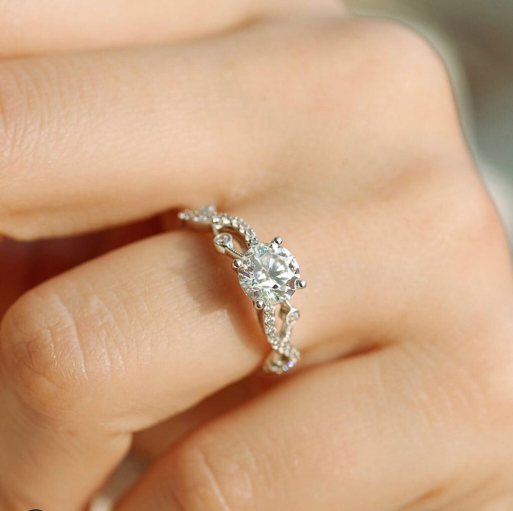 Create your own engagement rings